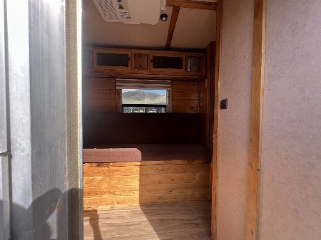 Used 2005 Cherokee Weekender 3H Horse Trailer