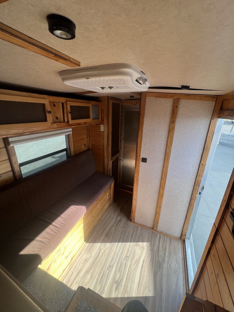 Used 2005 Cherokee Weekender 3H Horse Trailer